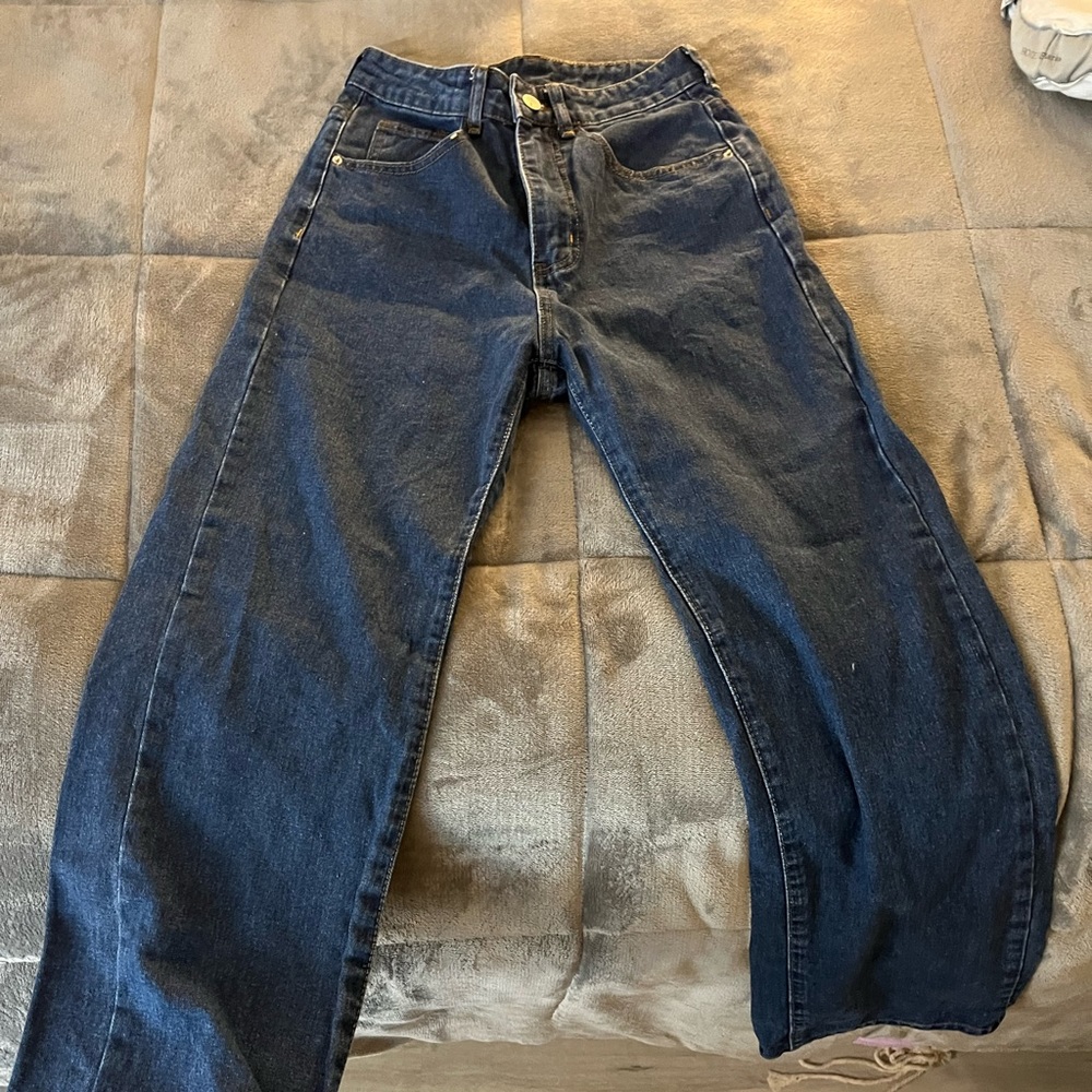 Brand: SHEIN Size: XS (2) Color: Blue Jeans